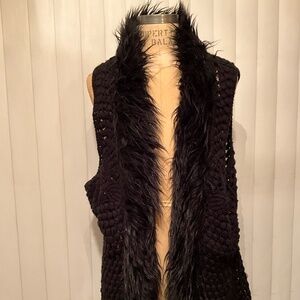 Roz & ALI crochet vest vintage retro flair Size L to XL